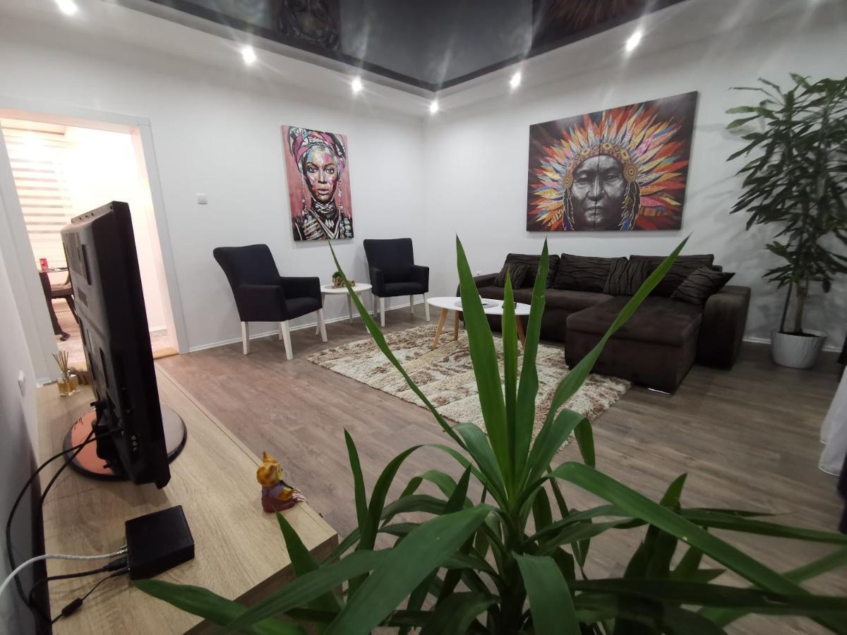 Apartamento White House Ns Novi Sad Exterior foto